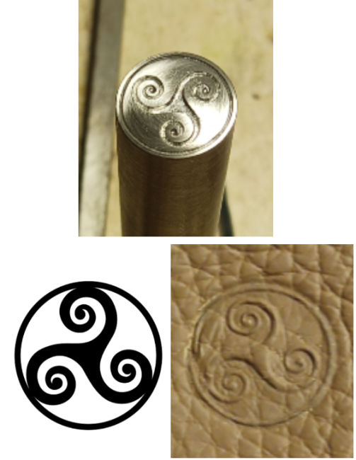 Poinçon triskel-3 vues.png